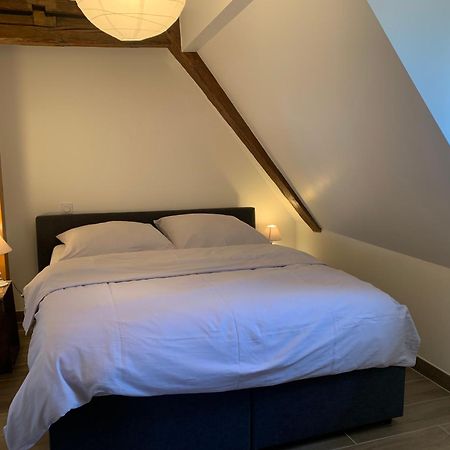 Le Clocher " Sous Les Combles" Parking Gratuit เบบลองไฮม์ ภายนอก รูปภาพ